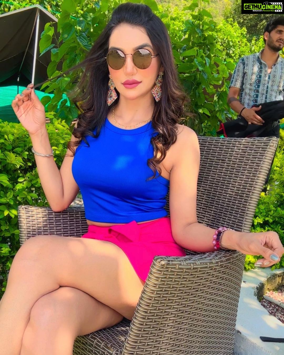 Kriti verma Instagram - You got to know how dope You are without a Validation, Congratulations or a Celebration 🔥🧿👌 . . . . . . . . . #kriti #kritiverma #explore #fortou #foryoupage #jaimatadi🙏 Dehradun : The City of Love