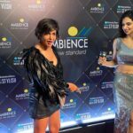 Kriti verma Instagram - Starry Night !! When @anumalikmusic sir sang @faroutakhtar and @shibaniakhtar talked about their love for Black @therichachadha and @alifazal9 were soo hilarious and @mandirabedi mam revealed the secret of her fitness. It was all one can ask for ❤️❤️🧿 . . . . . #kriti #kritiverma #anumalik #mandirabedi #farhanakhtar #shibani #richa #richachadha #alifaizal #hindustantimes #show #host #biggboss #roadies #jaimatadi🙏