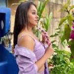 Krutika Desai Khan Instagram - Making it to the gram 🌸💜 #krutikadesai #kd #calm #peace #positivevibes #spreadlove