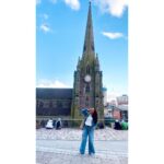Krutika Desai Khan Instagram - Tu itra itra sa mere sanso me bikhar jaa.. main fakir teri kurbat ka tujse tu mangu re 🌻🤍 Jacket - @nonminus.clothing Jeans - @styleunion.in Shoes - @yuukijapan.co #krutikadesai #kd #unitedkingdom #birmingham #traveldiaries #explore #travel #life #luxury #leisure #lifestyle #wine #dine #lunch #ootd #church #blue #cold #weather #joy #happiness #peace #positivevibes #spreadlove ♥️ St. Martin's Church, Birmingham