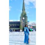 Krutika Desai Khan Instagram - Tu itra itra sa mere sanso me bikhar jaa.. main fakir teri kurbat ka tujse tu mangu re 🌻🤍 Jacket - @nonminus.clothing Jeans - @styleunion.in Shoes - @yuukijapan.co #krutikadesai #kd #unitedkingdom #birmingham #traveldiaries #explore #travel #life #luxury #leisure #lifestyle #wine #dine #lunch #ootd #church #blue #cold #weather #joy #happiness #peace #positivevibes #spreadlove ♥️ St. Martin's Church, Birmingham