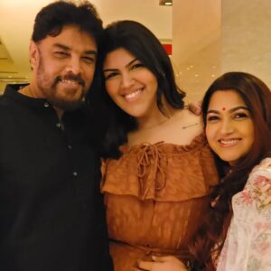 Kushboo Instagram - My tiny tot has grown up. All of 20 today!! But you will always remain my little Bommai who came into this world in a hurry.. a complete 4 weeks earlier. From the time you looked at me and smiled, I haven't stopped smiling. Just your name means, you are indeed a pure joy to us. Amma & Appa love you. You will always be our Kutti Bommai. Happppyyyy Happpppppppppyyyyyy birthday!! ❤️❤️❤️❤️❤️
#happybirthdayanandita