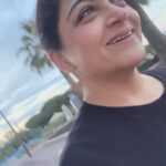 Kushboo Instagram - Healthy life is a way to life. Back to my routine. Me being an outdoor person, happy when I walk. So wherever I am, I make time to walk. #walk #Healthylife #ahappylife #HappyMe ❤️❤️❤️👍🏻👍🏻