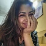 Kushboo Instagram - Laughter.. happiness. From the heart. ❤️❤️ #bareall #nofilter #nomakeup #emotion #noreason #stayhappy