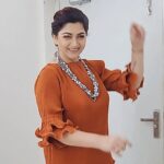 Kushboo Instagram - Dance to your hearts content.. and keep smiling at the transformation. ❤️❤️❤️❤️
