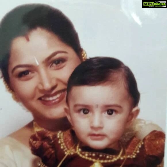 Kushboo Instagram - My babies my world. Every child is the most precious treasure to its mother. Here's wishing every child a very happy children's day. #happychildrensday ❤️❤️❤️❤️