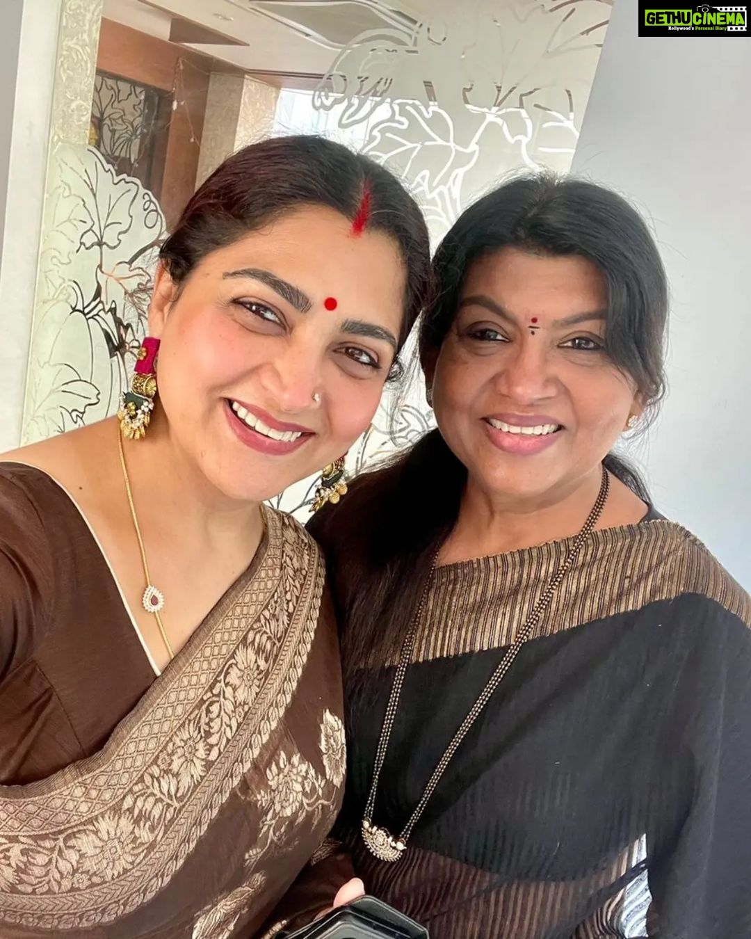 Kushboo Instagram - A day spent with your bestie is sure to bring back the zing in your life.. @sujataavijaykumar @anushavijaykumar ❤️❤️❤️❤️❤️❤️