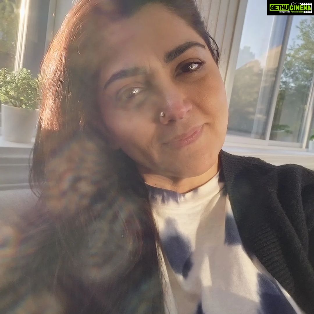 Kushboo Instagram - Basking in the glory of a warm, sunny evening. ❤️ #traveldiaries #Atlanta #USA