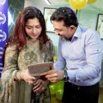 Kushboo Instagram - And here i come with my Golden gift feom #UAEGovt . Sorry for picking it up after a long time. Humbled and thankyou. 🙏🙏 And a big thanks to @ech_digital_ and @iqbal_macroni for initiating and making this happen. Thanks to everyone at ECH, Dubai 🙏🙏🙏🤗 #GoldenGirl