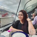 Kushboo Instagram - Beautiful memories are made of these!! New York holidays! Thank you @gtholidays.in for making it so beautiful. #newyork #usa🇺🇸 #funtimes
