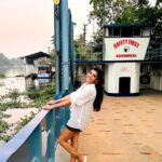 Lahari Shari Instagram - I don't need a river to be lazy 🤍🌻 #happylife #happyvibes #lovenature #livecreatively #smilealways #positivity #mindset #motivation Kerala - Kochi