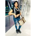 Lahari Shari Instagram – A journey of a thousand miles begins with a single step ✈️🖤

#journey #travelling #vacation #vacationmode #happysoul #lovelife #livelife