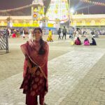 Lahari Shari Instagram – I walk in a space of gratitude. I’m so grateful to God for blessing me with all amazing opportunities to do 😇

#throwback #blessedlife #tirumala #lordvenkateshwara #balaji #darshan #happymoments Tirumala Tirupati