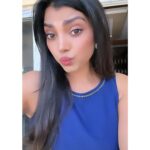 Lahari Shari Instagram - When I doubt, smile and pout 💋 #positivemindset #love #lifeismagical #happysoul #happyday #goodvibesonly Hyderabad