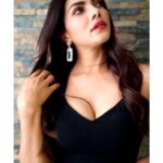Lahari Shari Instagram - Born to express, not to impress 🖤 #goodmorning #lovemyself #positivevibes #happysoul #lookingup #lifeismagical #alwayslearning Designer and Stylist : @adamohyd Hyderabad
