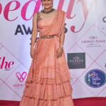 Laila Mehdin Instagram - Thank you @she_awards for honouring me with the "𝕭𝖊𝖘𝖙 𝕮𝖔𝖒𝖊𝖇𝖆𝖈𝖐 𝕺𝖋 𝕿𝖍𝖊 𝖄𝖊𝖆𝖗" Award. #ootd special thanks to @malarvikrambridalcouture Jewellery: @savinidii_jewellery Styled by @pradeepa_16 “The beauty of a woman is not in a facial mode, but the true beauty in a woman is reflected in her soul. It is the caring that she lovingly gives, the passion that she shows. The beauty of a woman grows with the passing years.” —Audrey Hepburn @she_india @she_awards #awards #women #tamilactress #teluguactress #cinema #tamilmovies #telugucinema Chennai, India