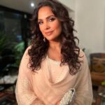 Lara Dutta Instagram - Last night was a nite to celebrate @officialjiostudios incredible line up of films and series across languages, for this coming year!! Impressive stuff!! Thrilled to be a part of it with Ishq- E- Nadaan directed by @avishek_g ! Hair: @clarabellesaldanha Makeup: @alyssamendonsamakeupartistry Styling: my own closet ☺️