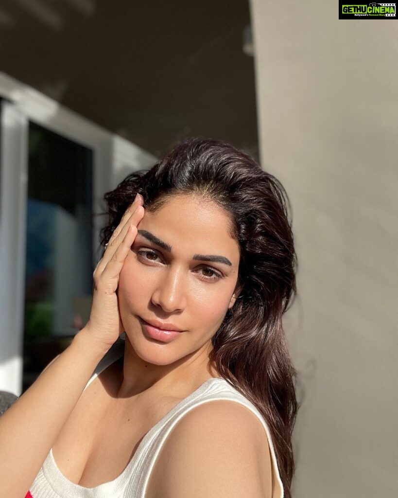 Lavanya Tripathi Instagram - Sitting in the sunrays!
