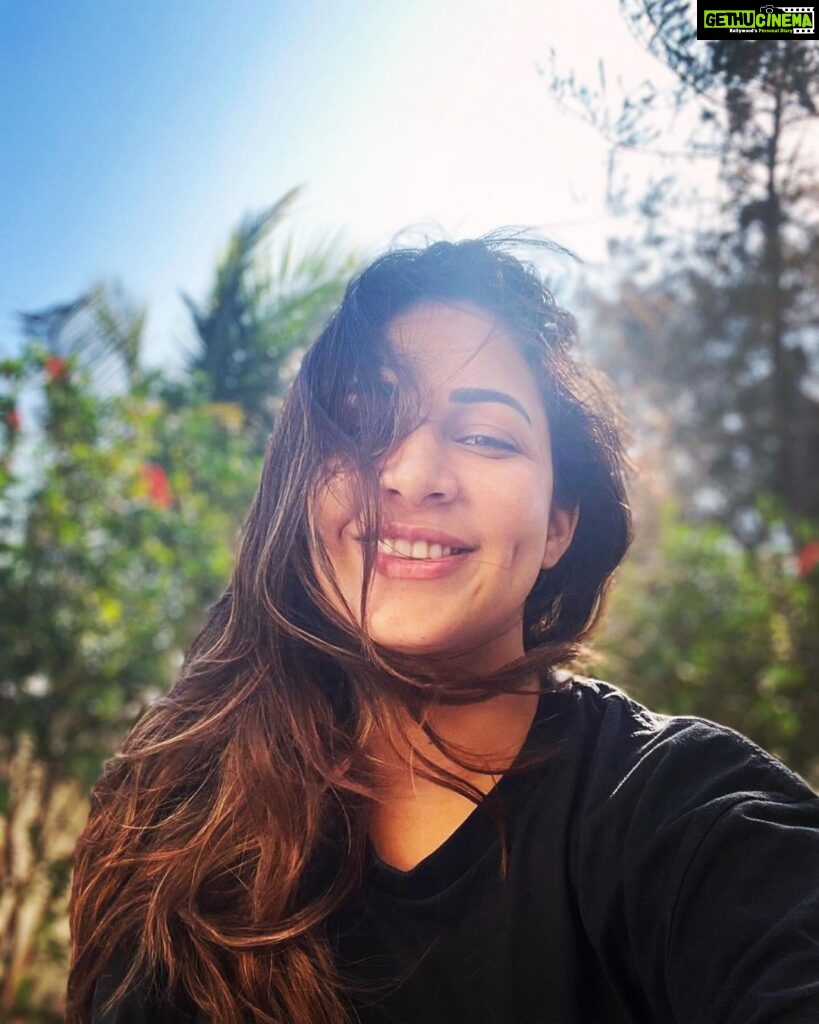 Lavanya Tripathi Instagram - 'Cause I got the wind in my hair And a gleam in my eyes And an endless horizon I got a smile on my face And I'm walking on air!