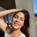 Lavanya Tripathi Instagram – Sitting in the sunrays!