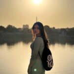 Lavanya Tripathi Instagram – You are sunrise or sunset kinda person? 
.
.
.

I am from sunrise to sunset kinda person🤭