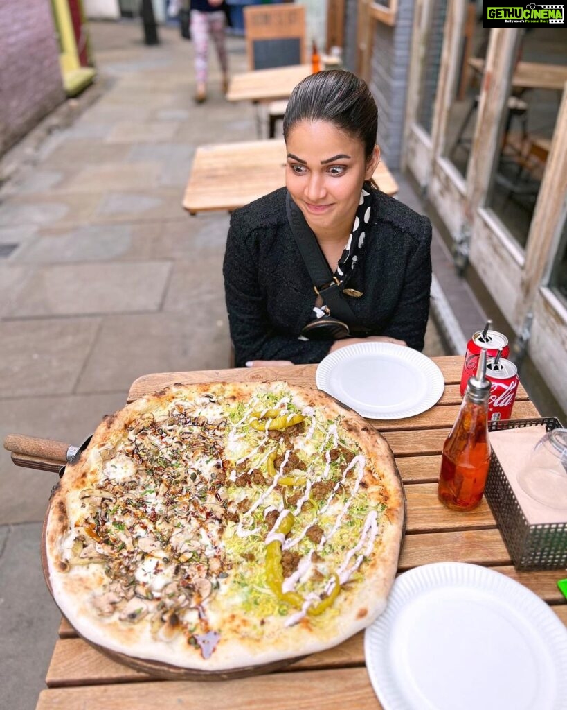 Lavanya Tripathi Instagram - Take me back..i wanna eat this pizza again! London, United Kingdom