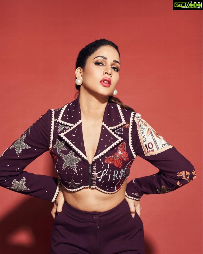 Lavanya Tripathi Instagram - Well, well. Hair we are! . . . . Outfit @shahinmannan Earrings @thetrinkaholic Stylist @neeraja.kona Asst stylist @manogna_gollapudi 📸 @eshaangirri