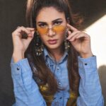 Lavanya Tripathi Instagram – Ankhiyo se goli maare was my inspiration for this frame🔫
.
.
.

Wearing @shahinmannan X @elevate_promotions
Styled by @rashmitathapa
Jewellery @sheetalzaveribyvithaldas

Shot by @kalyanyasaswi