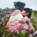 Lena Kumar Instagram – After 12 years, Neelakurinji is in bloom here at  Kallipara near Santhanpara, Idukki. The full video coming up on Lena’s Magazine YouTube.
#neelakurinji  #12 #years #rare #trekking #idukki  #kerala #godsowncountry #lenaa #lena #actress #actorslife #instagram #reels