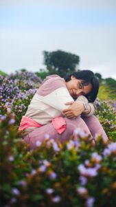 Lena Kumar Instagram - After 12 years, Neelakurinji is in bloom here at  Kallipara near Santhanpara, Idukki. The full video coming up on Lena’s Magazine YouTube.
#neelakurinji  #12 #years #rare #trekking #idukki  #kerala #godsowncountry #lenaa #lena #actress #actorslife #instagram #reels