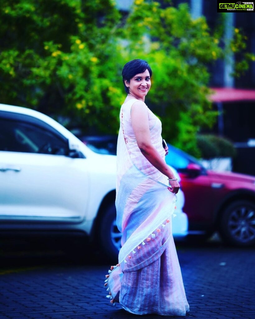 Lena Kumar Instagram - Swipe left ⬅️ #saree #throwback @sujith_c_s outfit.