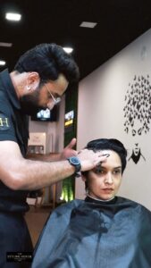 Lena Kumar Instagram - After a year of Hair damage from bleaching & colouring & extreme heat styling for films I decided to start afresh. Wanted to shave my hair off but didn’t do it this time. Instead I tried out this new  style with Arjun @thestylinghousesalon. Fresh start for healthy hair growth 😊.
@manikandan.oc2016 thanks for referring 😊
