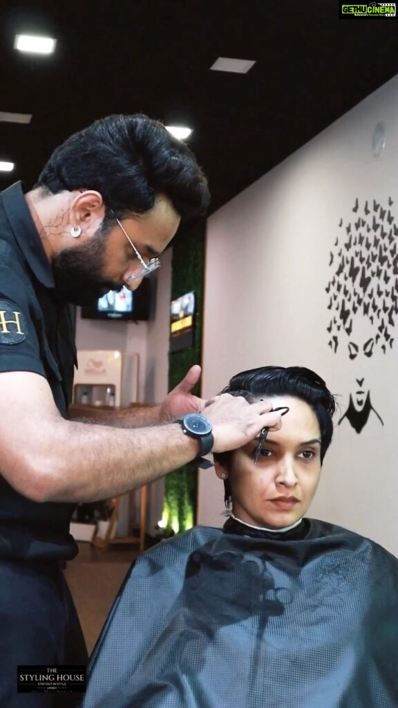 Lena Kumar Instagram - After a year of Hair damage from bleaching & colouring & extreme heat styling for films I decided to start afresh. Wanted to shave my hair off but didn’t do it this time. Instead I tried out this new style with Arjun @thestylinghousesalon. Fresh start for healthy hair growth 😊. @manikandan.oc2016 thanks for referring 😊