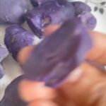 Lena Kumar Instagram - Purple Potato and asparagus Singapore chilly garlic stir fry 💜💚 #rare #food #purple #potato