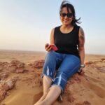 Lena Kumar Instagram - The gift of Open Space … the view of the horizon all around. The most expansive experience on Earth 🌍 Pic @vrindapm #travel #desert #sky #horizon #expansion #freedom #love Dubai - دبى