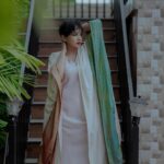 Lena Kumar Instagram - Flowing couture…, @fashionbaycouture @vineeshsmoke @shezone_makeup @dcjewellers.official @devieventresort Fashion BAY
