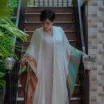 Lena Kumar Instagram - Flowing couture…, @fashionbaycouture @vineeshsmoke @shezone_makeup @dcjewellers.official @devieventresort Fashion BAY