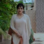 Lena Kumar Instagram - Flowing couture…, @fashionbaycouture @vineeshsmoke @shezone_makeup @dcjewellers.official @devieventresort Fashion BAY