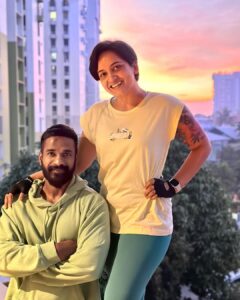 Lena Kumar Instagram - Thank you @ajithbabu7 @liftwithajith for getting me started on the right path of fitness and health. #newbeginnings #health #fitness #toned #muscle #lift #trainer #coach #mindset #body #mind #motivation #transformation #evolution