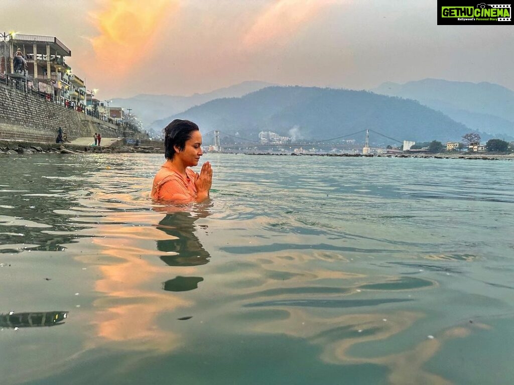 Lena Kumar Instagram - Visiting Rishikesh for the first time … #rishikesh #ganga #travel #nature #spirit #love #fun #live #life