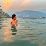 Lena Kumar Instagram - Visiting Rishikesh for the first time … #rishikesh #ganga #travel #nature #spirit #love #fun #live #life