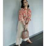 Leona Lishoy Instagram - Photography : @nostalgiaevents.in Coordination : @pin.social Styling: @drape_stories_ Mua : @makeupartist_jyotibutola Location : @brdluxe