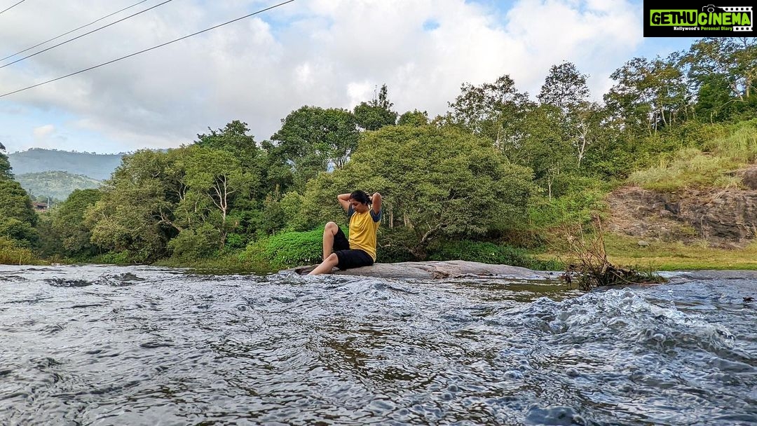 Leona Lishoy Instagram - I wish I could do this every morning- listening to the gentle sound of water,the chirping of birds 💚 and breathing fresh air.