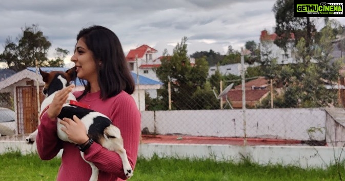 Leona Lishoy Instagram - Paapu on his first trip to the hills ❤️ Swipe ⬅️ . . 📸 @ashwing1686 Kodaikanal, tamil nadu