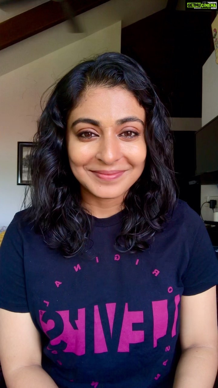 Leona Lishoy Instagram - Easter, Vishu and Eid are just around the corner, and it’s the perfect time to gift yourself and others. I’m really excited to join @verandahstore for their summer sale. My clothing line @kahani_stories_in_thread is also a part of this pop up sale. Please come and check out our new collection 😊. Don’t miss this! Venue - Verandah, SN Park,Thrissur. Last Date - April 11th #popup #summersale #verandah #thrissur #shopping #reels