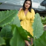 Leona Lishoy Instagram - Yellow and it’s radiance 🌝 Photography : @nostalgiaevents.in Coordination : @pin.social Styling: @drape_stories_ Mua : @makeupartist_jyotibutola Location : @brdluxe BRD LUXE