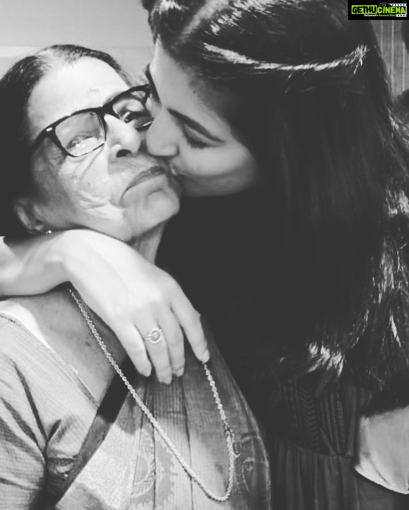 Leona Lishoy Instagram - A love so unconditional. A love so pure. Near or far! . . My cutes just turned 83 ✨🤗 #ammamma #noonecanlovemebetter