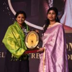 Lijomol Jose Instagram – Thank you ❤️ 

@maathare_t23 @karpaga_vinayaga_cet 
@dr.meenakshiannamalai 
#kvcetannualawardsceremonyforwomenachievers