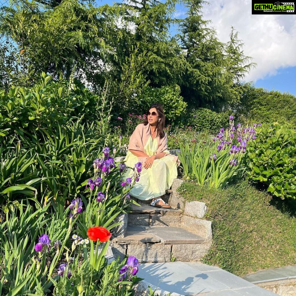 Lisa Ray Instagram - #SitaraHimalaya is a Well-Being Center imbued with the profound joys of good design; an indulgence of all the senses grounded in a distinctly Indian approach towards living well. It contains the creative stamp of Anita Lal, the visionary founder of iconic lifestyle brand @goodearth everywhere; authentic expressions of hospitality, beauty, nature and Indian wisdom. In a world that standardises and applies rigid interpretations of wellness, #SitaraHimalaya is unique. Here, good health is equated to joy while incorporating traditional approaches to healing. As a veteran of Wellness Resorts and Retreats I can honestly say I’ve never experienced another place quite the same. Nestled in the scenic village of Kothi at an altitude of 8200 feet, surrounded by the magnitude of Himalayan peaks, a ballet begins between the environment and yourself as soon as you enter the grounds of landscaped wild flowers. The interiors are unparalleled as you would expect. Sensual and earthy fragrances, Banarasi silk wallpaper, snow capped views and velvety ‘gossip corners’ beckon at every turn. There’s a stunning glass roofed ‘Skylight’ conservatory where you can experience the galaxies at night or curl up with a book in the day, absorbing the purity of mountain light. Spa therapies at Svasthi are holistic affairs, rooted in the concepts of the Vedas and the hot water plunge pool scented with Deodar became a daily indulgence. The daily yoga class is held amongst astonishing views. While we breathed and moved I recalled Mrs Lal sharing that the very spot - they say- where Rishi Ved Vyas meditated for 12 years before inscribing eternal, revealed wisdom of the four Vedas lay behind us. We hiked, we gathered over exquisite meals and revealed at times, our hearts to each other. Here, design is more than a visual tool. It leads to the alchemy of the right environment to amplify potential, to experience connection and all the astonishments of the world: sparkle, joy, peace and dare I say, healing. Thank you @neroliblooms for your warmth and wisdom. Thank you @pareinathapar and the staff who are more family at Sitara and everyone who made this experience magical.