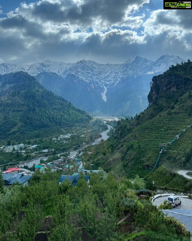 Lisa Ray Instagram - Sublime views of the Himalayas from #sitarahimalaya and one from a day trip to Lahaul. I know I’m obsessed and can easily spend hours merging with the mountains’ many moods. I’m sure there’s a few of you out there who similarly hear your soul sing gazing at these glorious peaks.